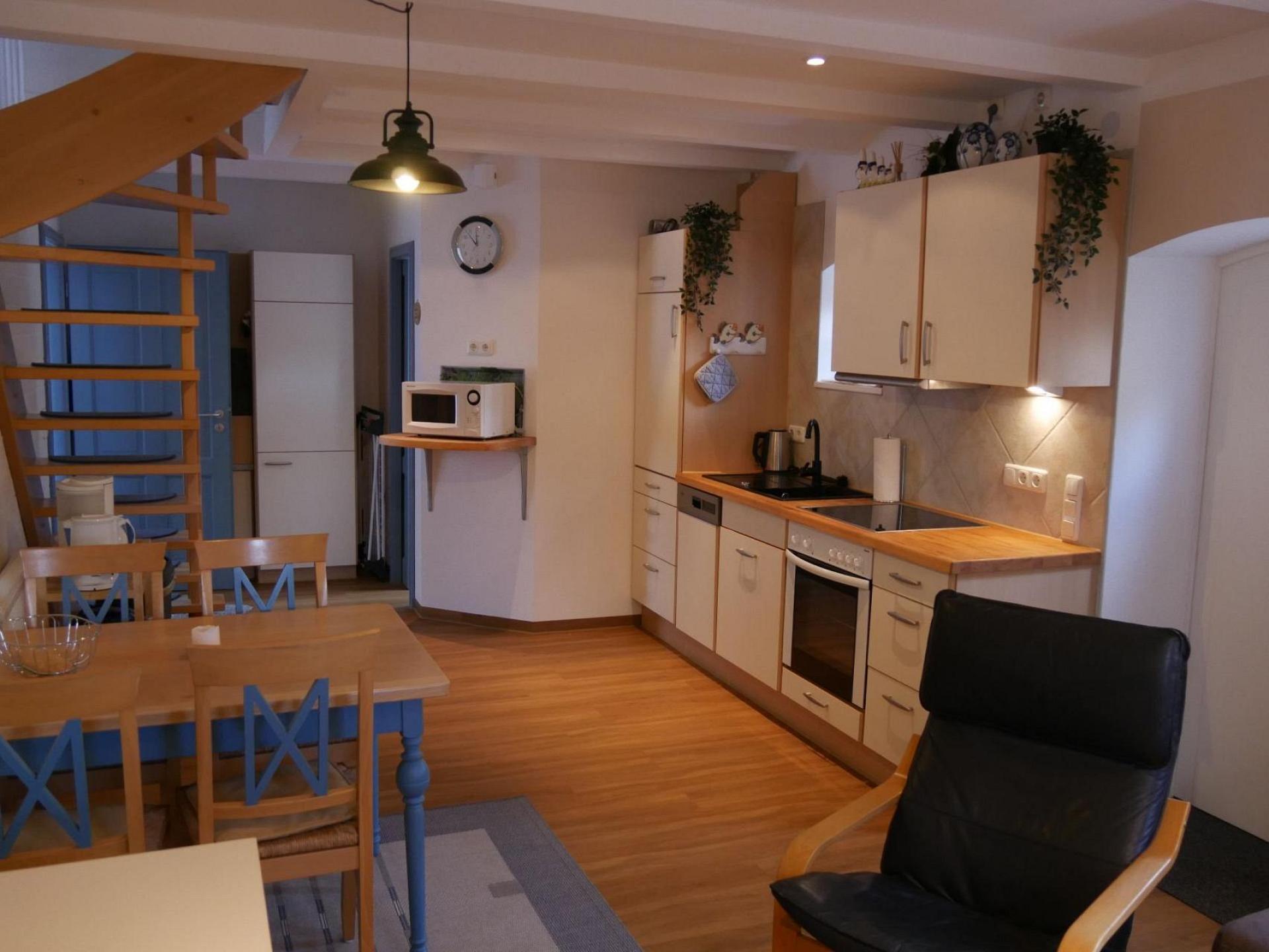 Ferienhaus mit 3 WhG+Diele Foto 3